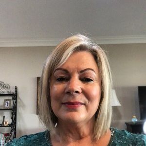 Meet your Posher, Evangeline